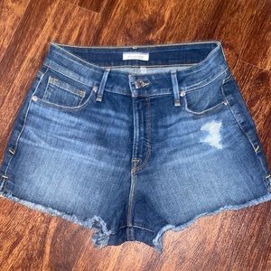 Good American frayed hem shorts